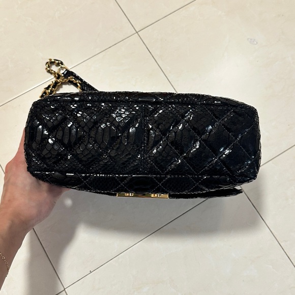 MICHAEL Michael Kors Women's Sloan Large Black Chain Shoulder Bag with dust bag - Picture 14 of 16